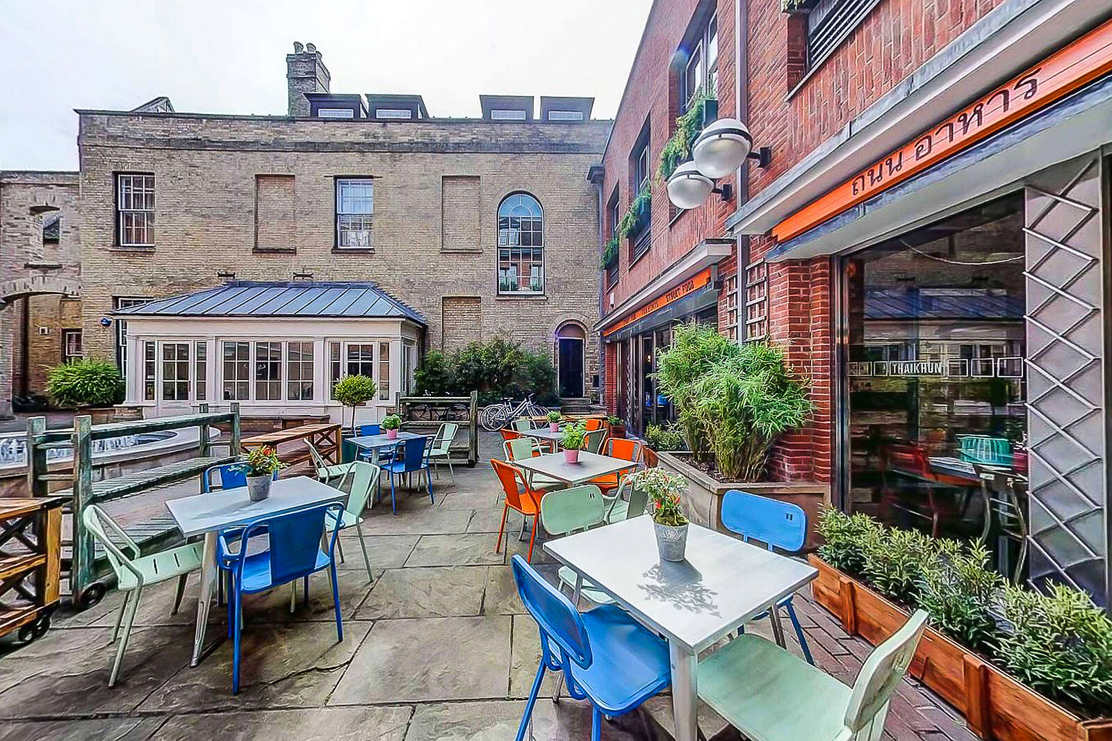 Thaikhun Cambridge Thai street food